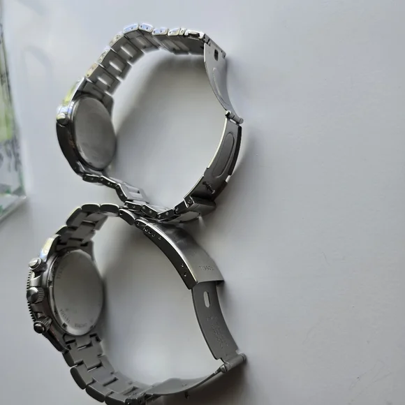 Gold and Silver Watch Trio (3 watches) - Picture 11 of 13